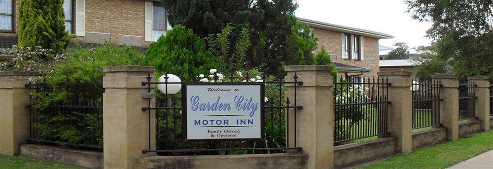 Garden City Motor Inn Вага Вага Екстериор снимка